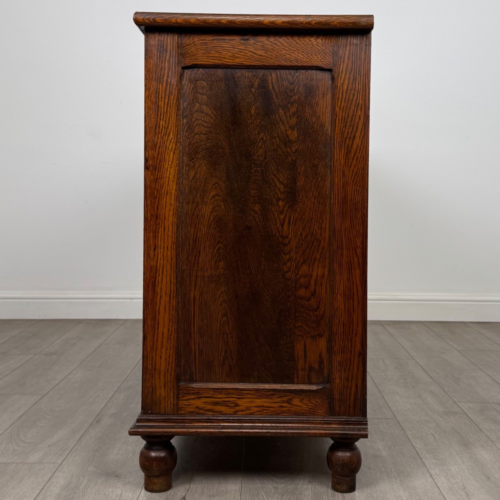 Antique 20th Century Good Quality Sideboard In Oak View IV