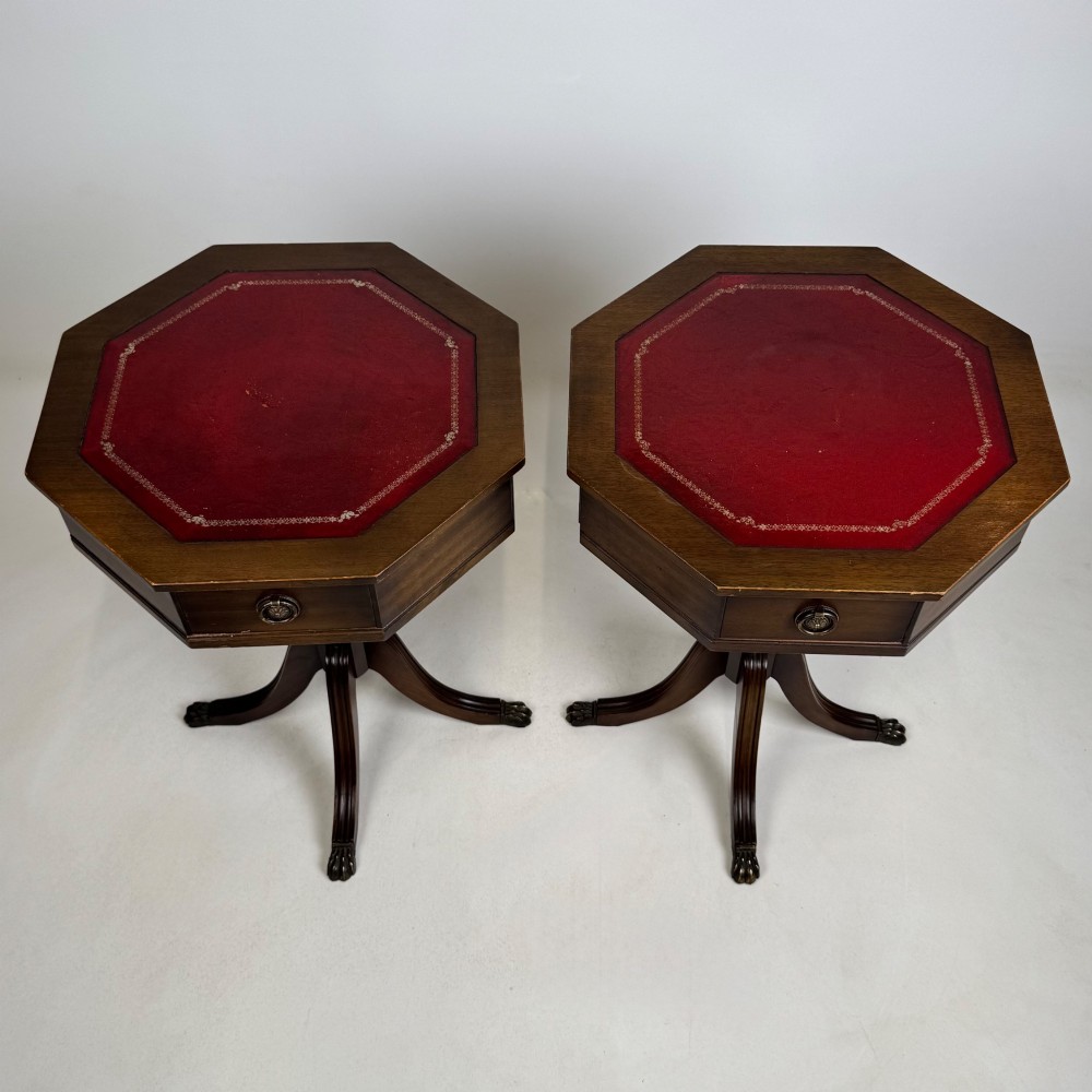 Antique 20th Century Pair Of Bedside Cabinets In Mahogany View X