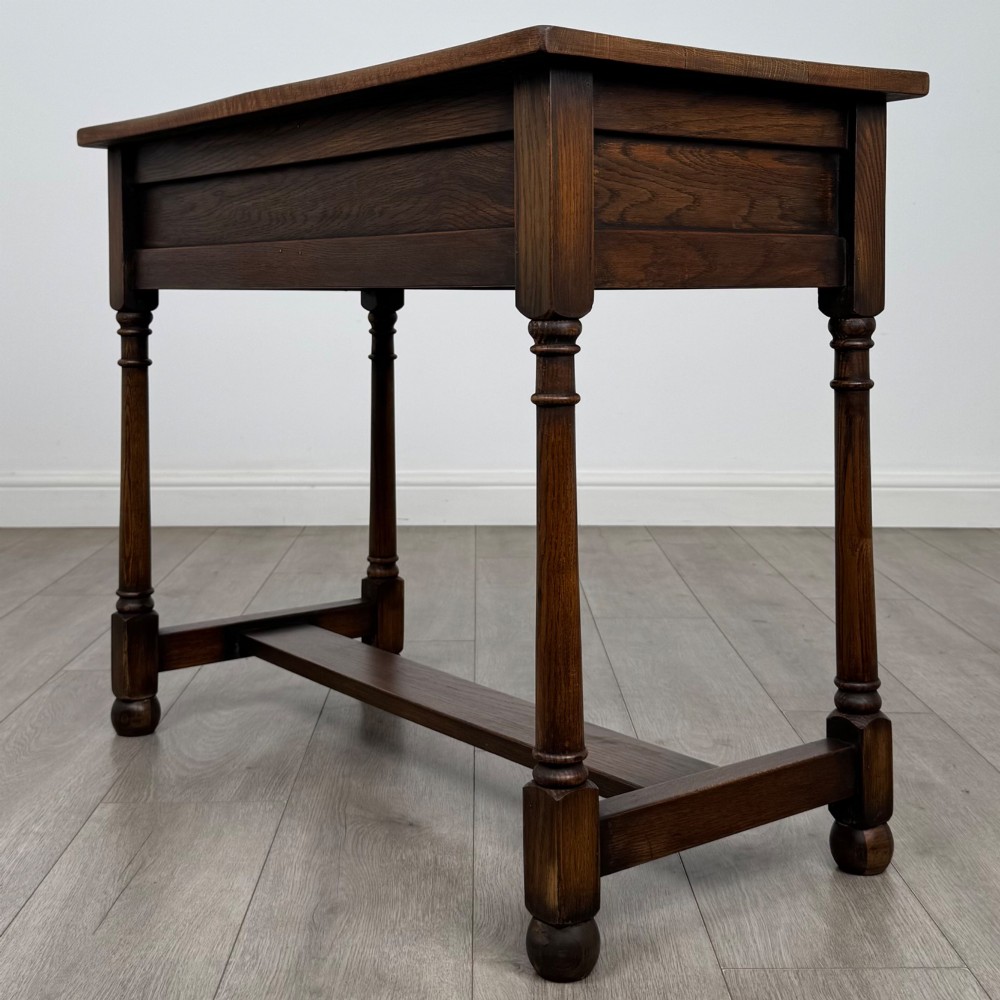 Antique 20th Century Edwardian Writing Table In Oak View VI