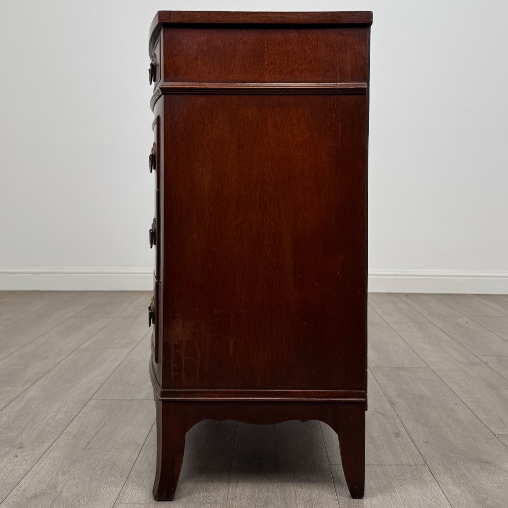 Antique 20th Century Bow Front Chest Of Drawers In Mahogany View III