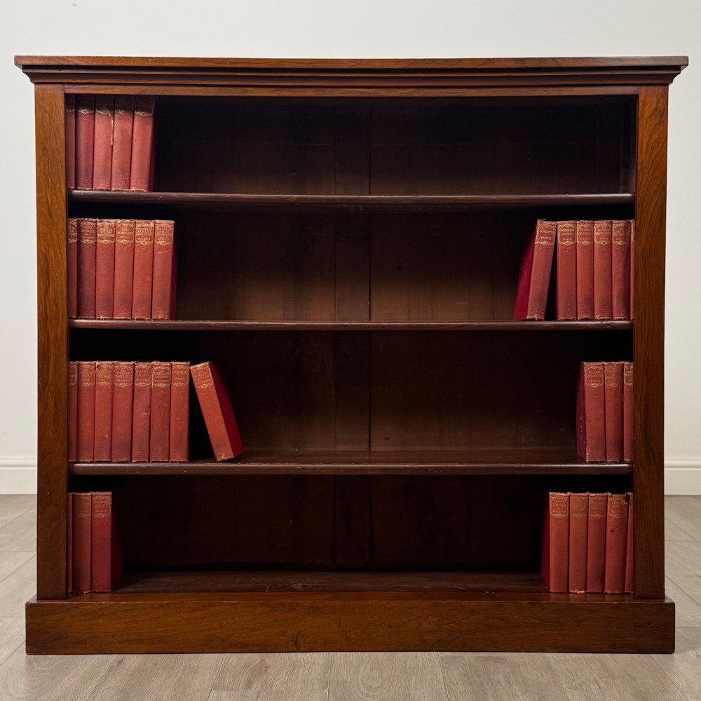 Antique 19th Century Victorian Bookcase In Mahogany