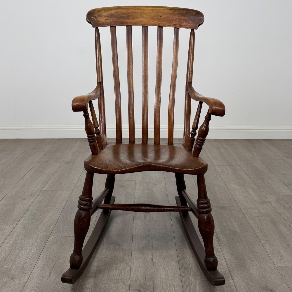 Antique 20th Century Farmhouse Rocking Chair In Elm View VIII