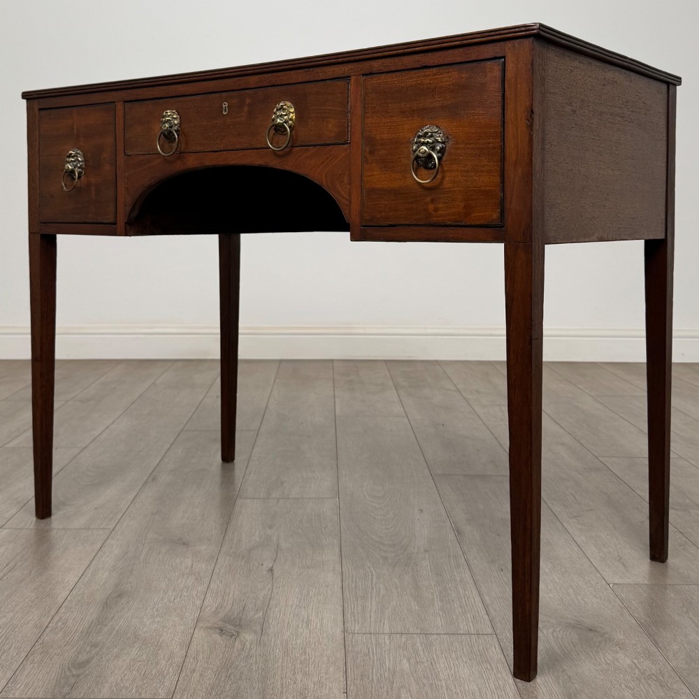 Antique 18th Century Georgian Writing Table In Mahogany View II