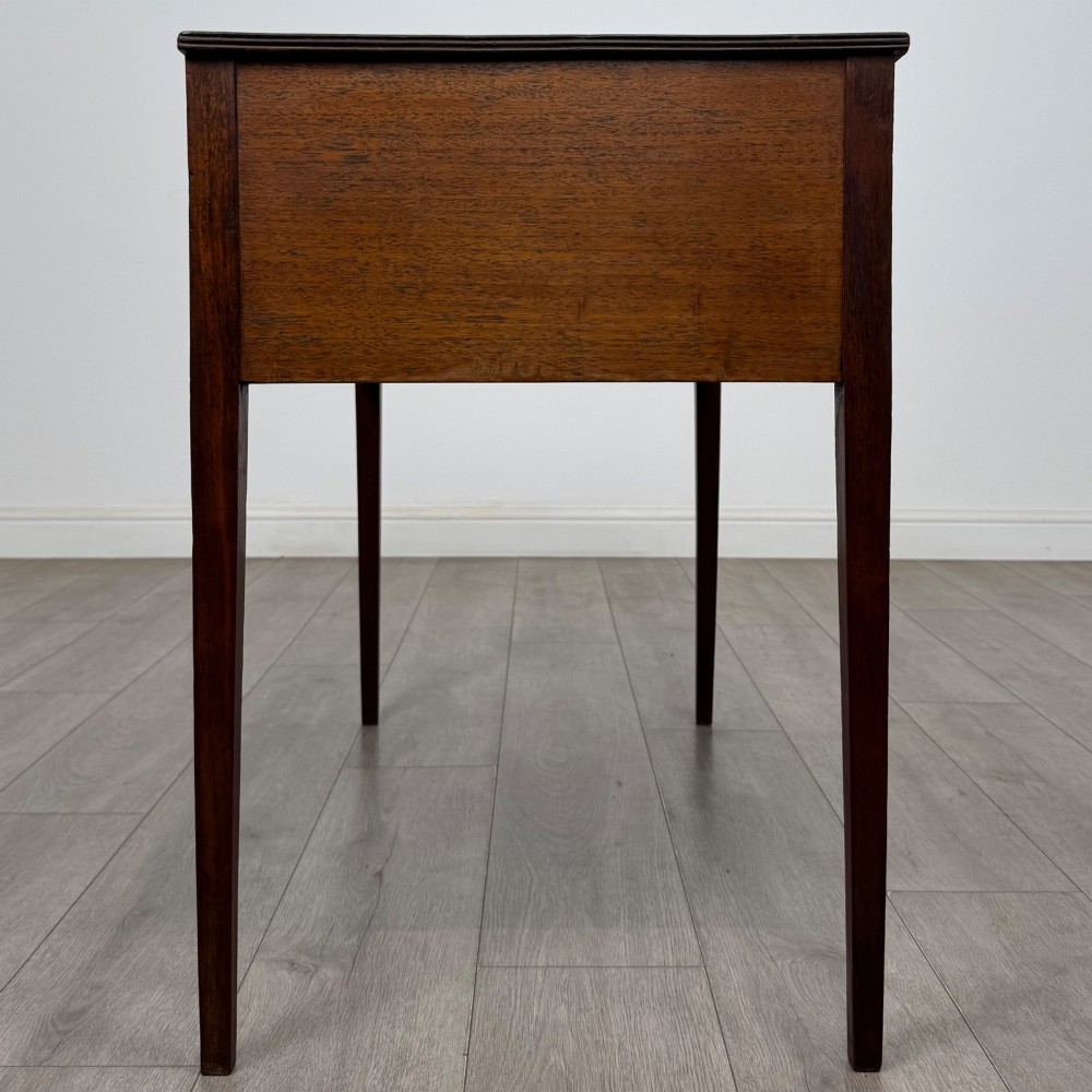 Antique 18th Century Georgian Writing Table In Mahogany View III