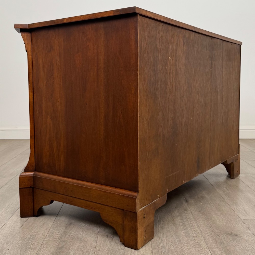 Antique 20th Century Mahogany Chest Of Drawers By Hickory Chair View IV