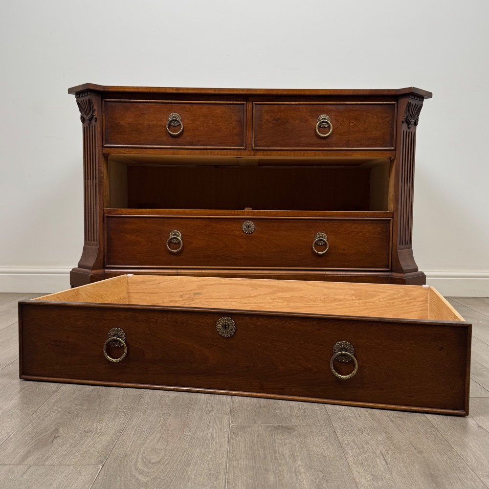 Antique 20th Century Mahogany Chest Of Drawers By Hickory Chair View X