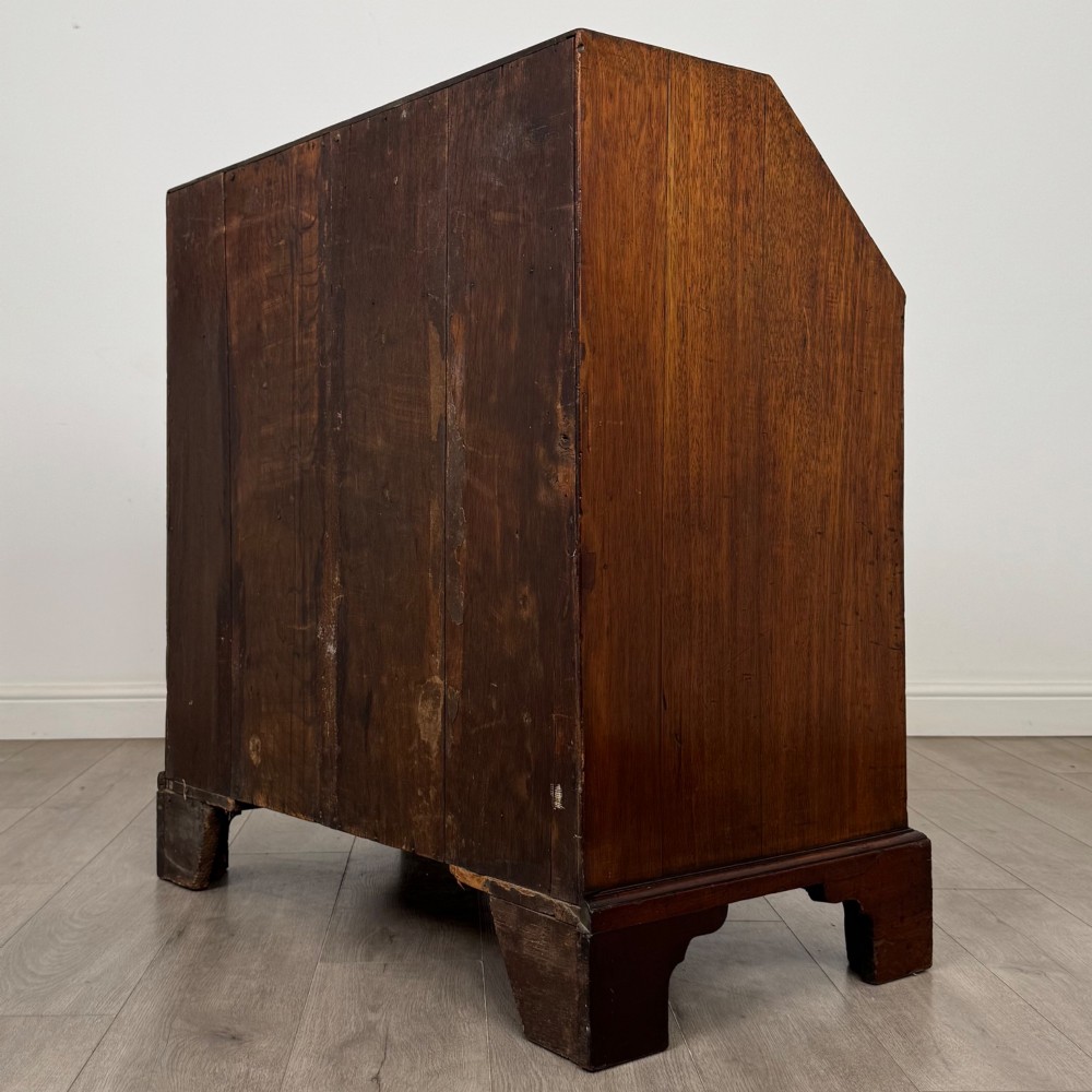 Antique 18th Century Georgian Bureau In Figured Mahogany View VII