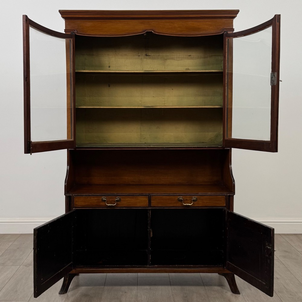 Antique 18th Century Georgian Display Cabinet In Mahogany View II