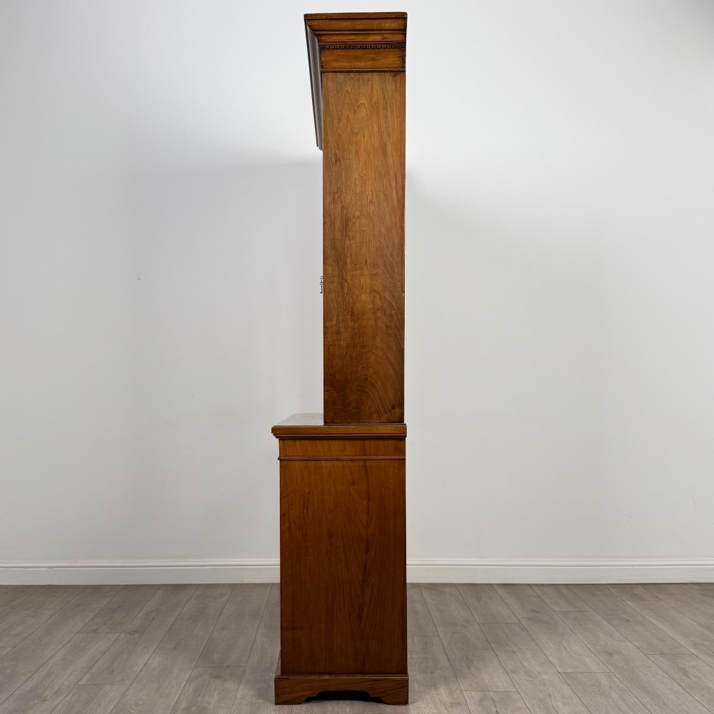 Antique 19th Century Fine Victorian Bookcase In Walnut View V