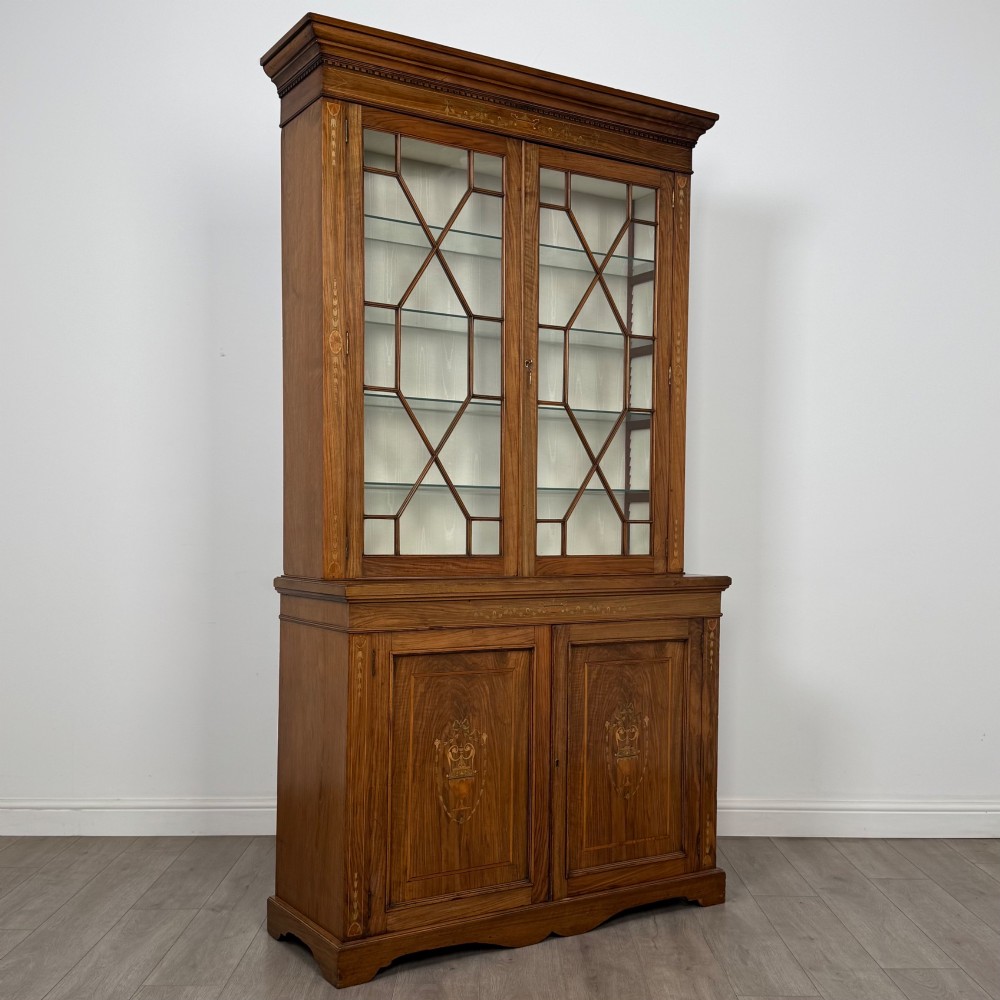 Antique 19th Century Fine Victorian Bookcase In Walnut View X