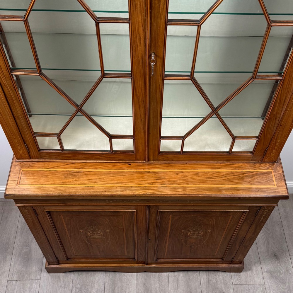 Antique 19th Century Fine Victorian Bookcase In Walnut View XI