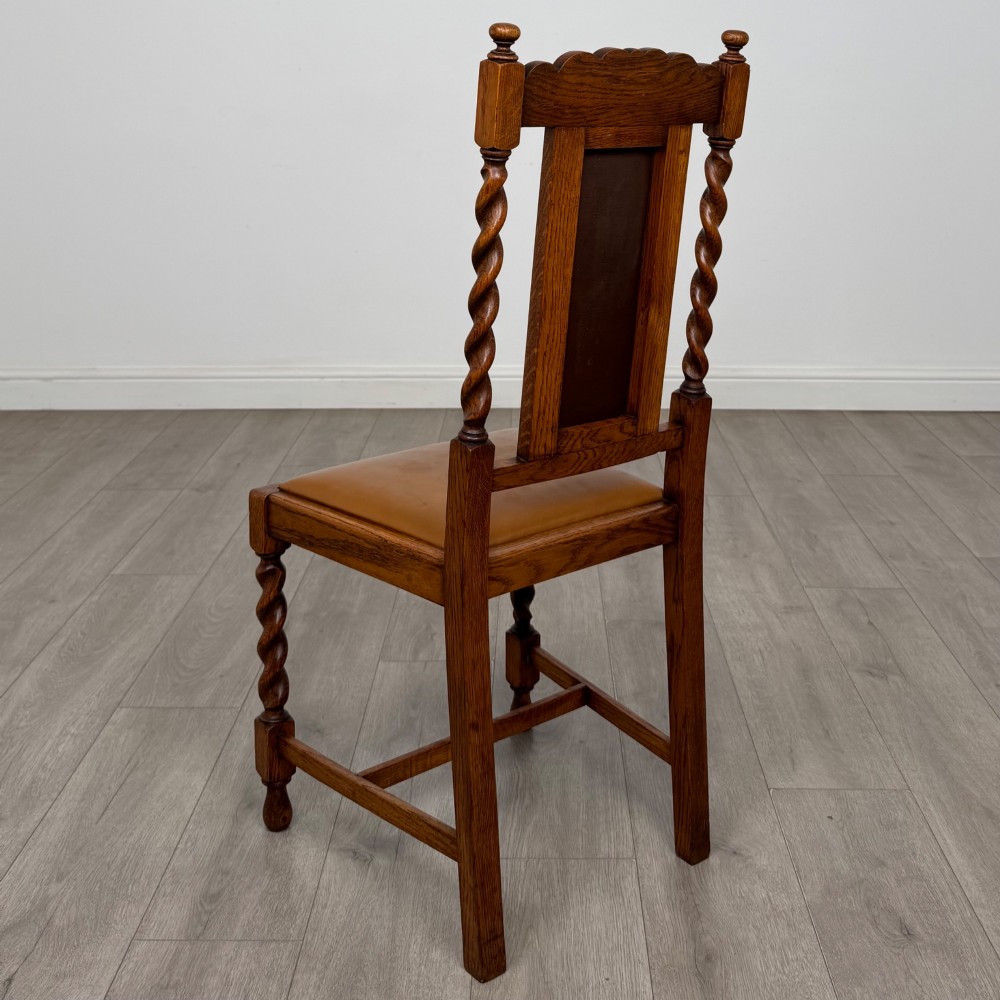 Antique 20th Century Set Of 4 Barley Twist Dining Chairs In Oak View III