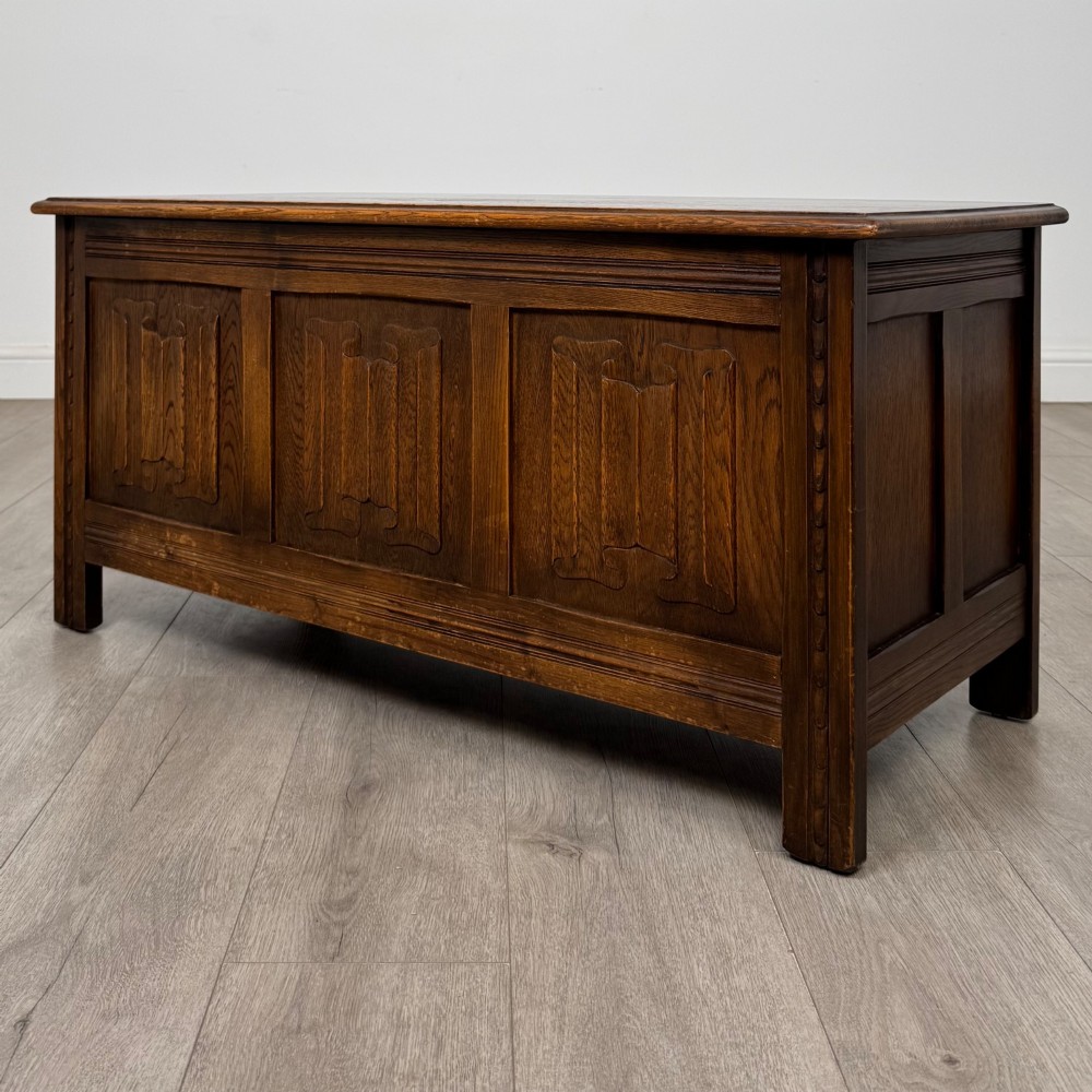 Antique 20th Century Linenfold Blanket Box In Oak View II