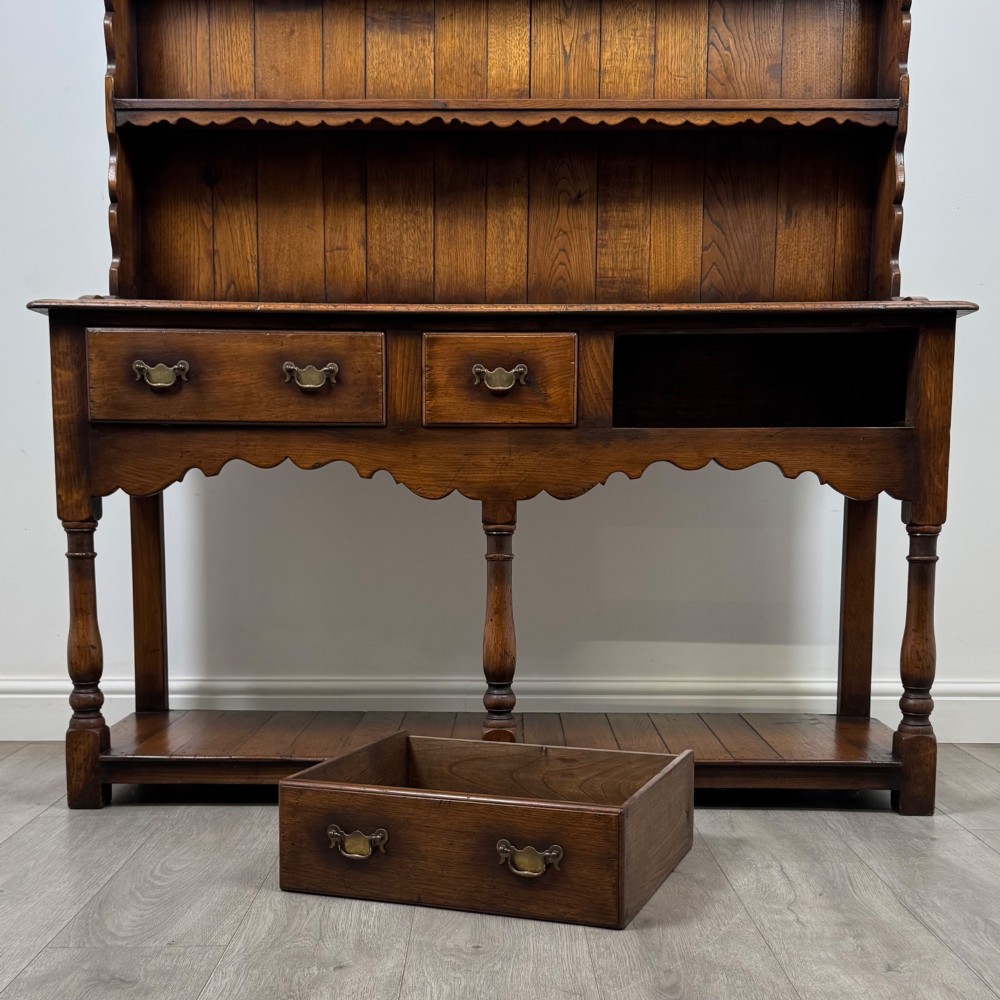 Antique 20th Century Fine Quality Welsh Dresser In Oak View X