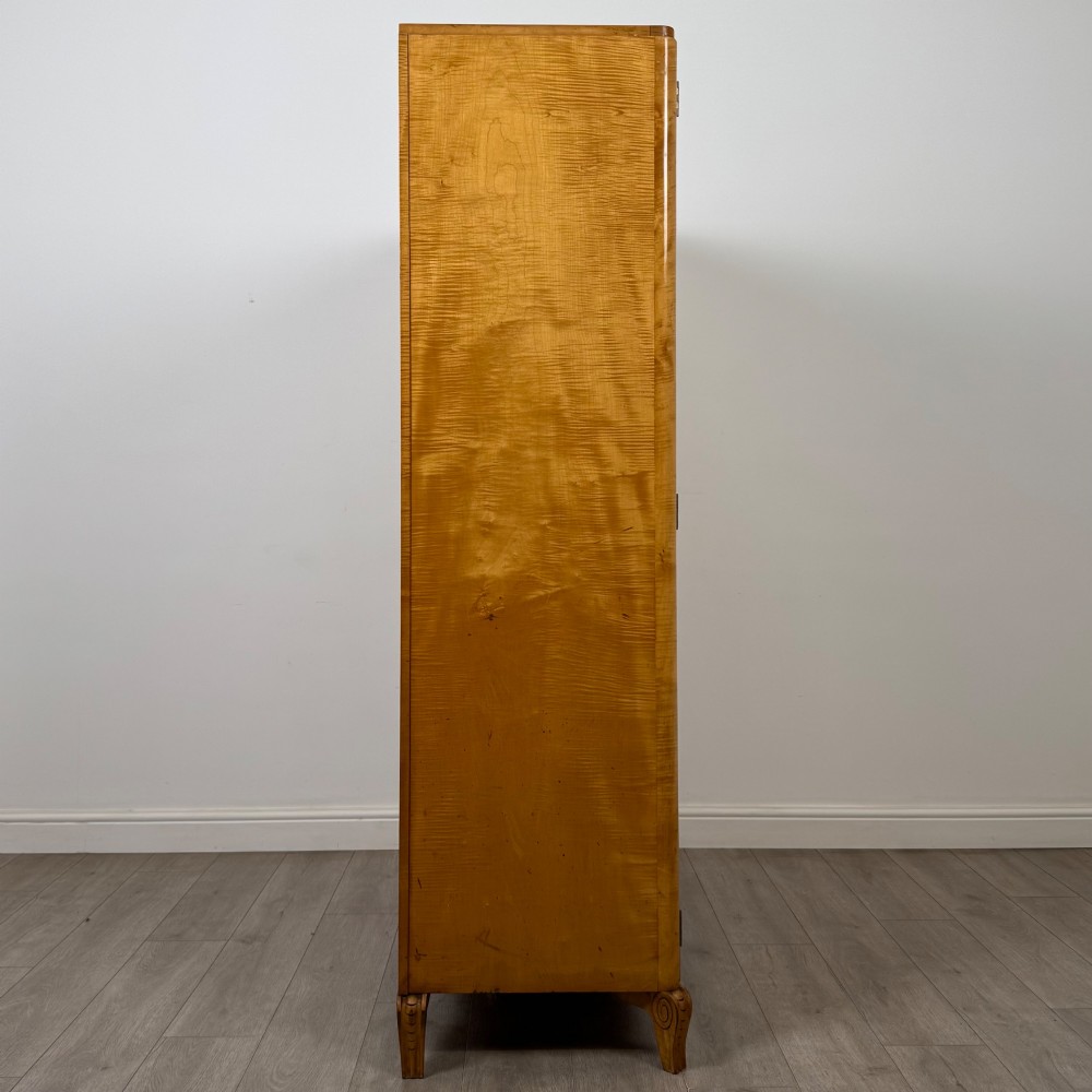 Antique 20th Century Art Deco Wardrobe In Burr Walnut View VIII