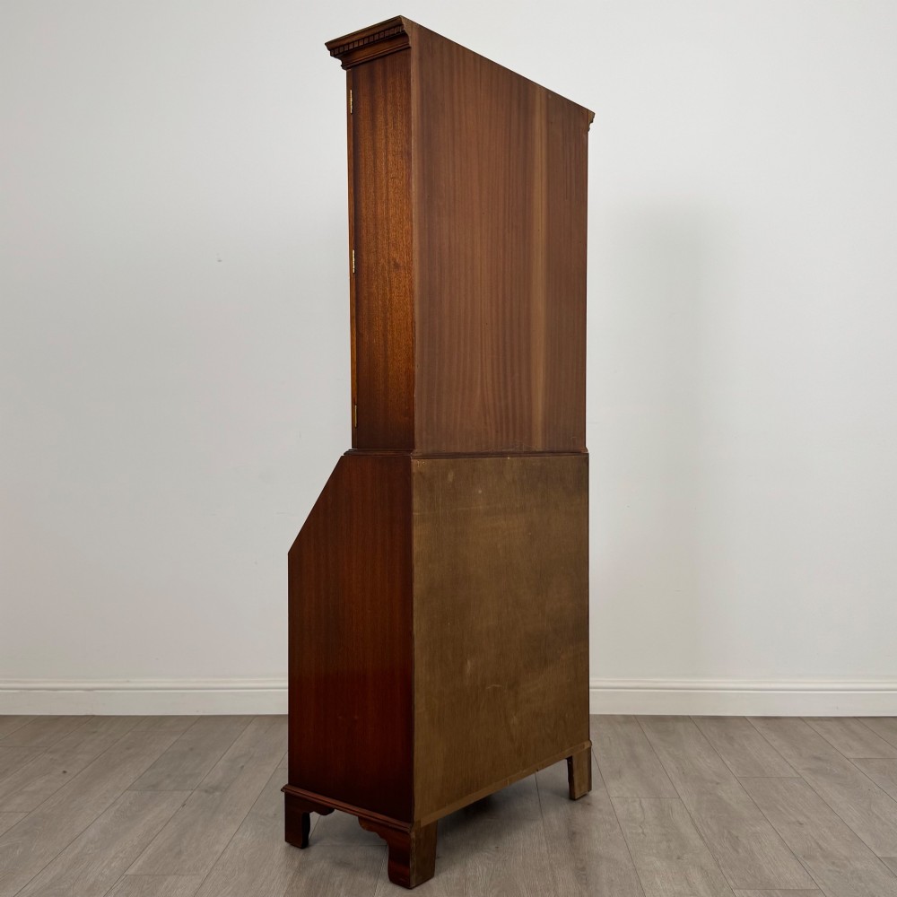 Antique 20th Century Bureau Bookcase In Mahogany View VI