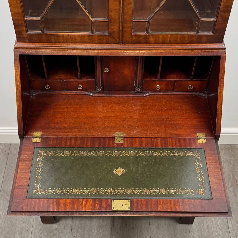 Antique 20th Century Bureau Bookcase In Mahogany View XII