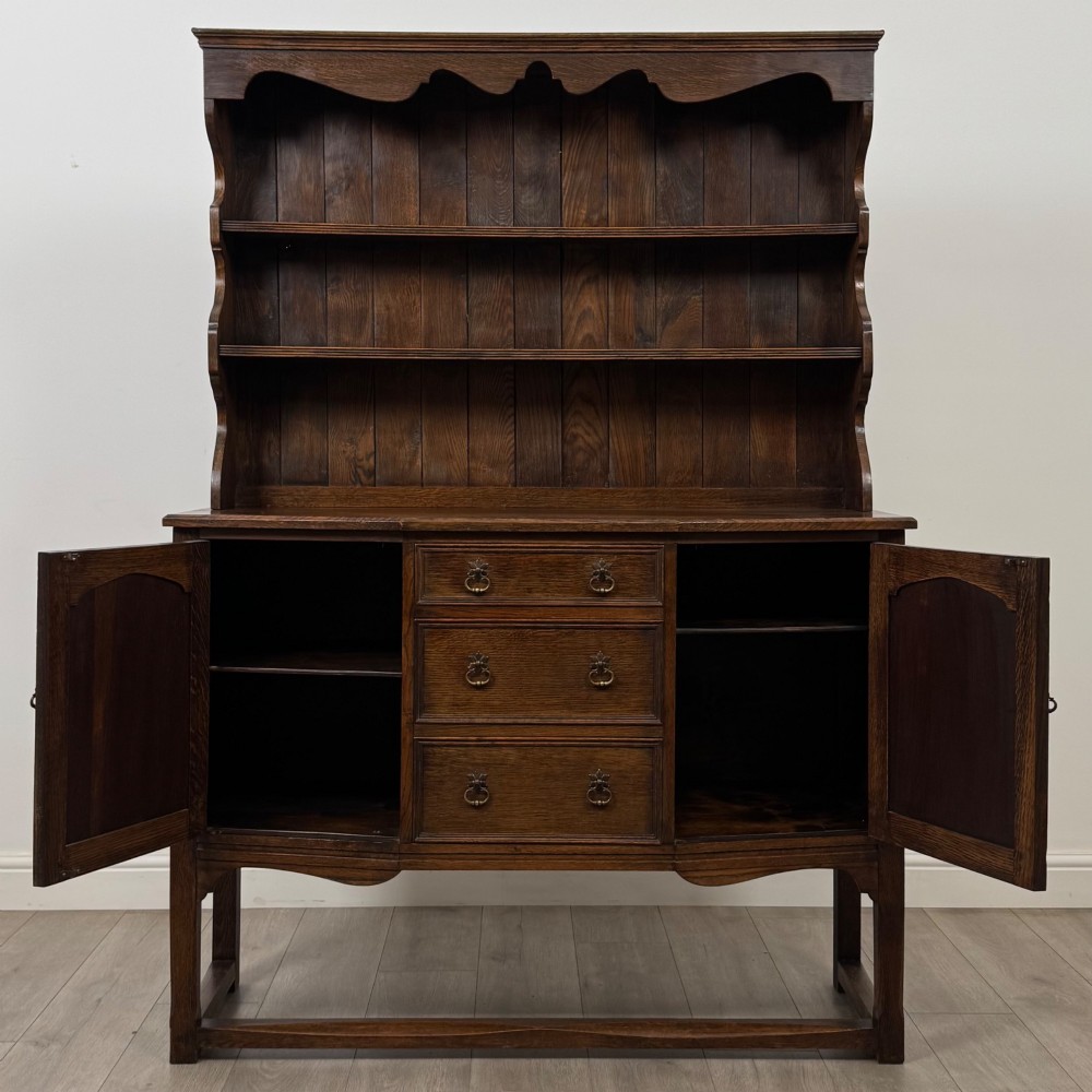 Antique 20th Century Good Quality Welsh Dresser In Oak View II
