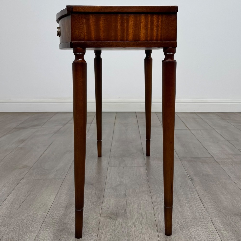 Antique 20th Century Bow Front Writing Table In Mahogany View III