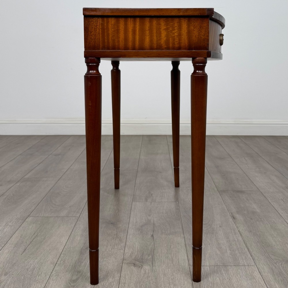 Antique 20th Century Bow Front Writing Table In Mahogany View VII