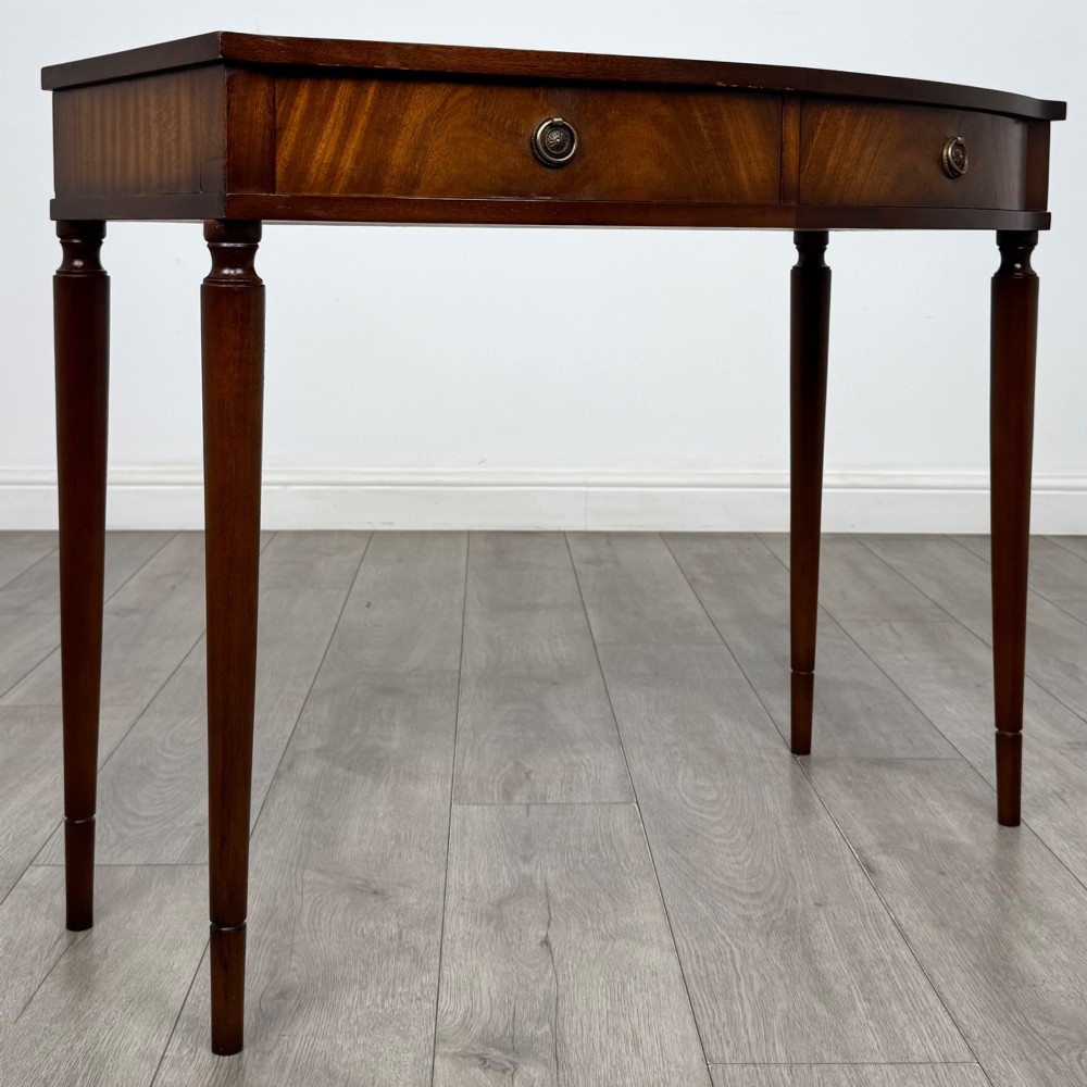 Antique 20th Century Bow Front Writing Table In Mahogany View VIII