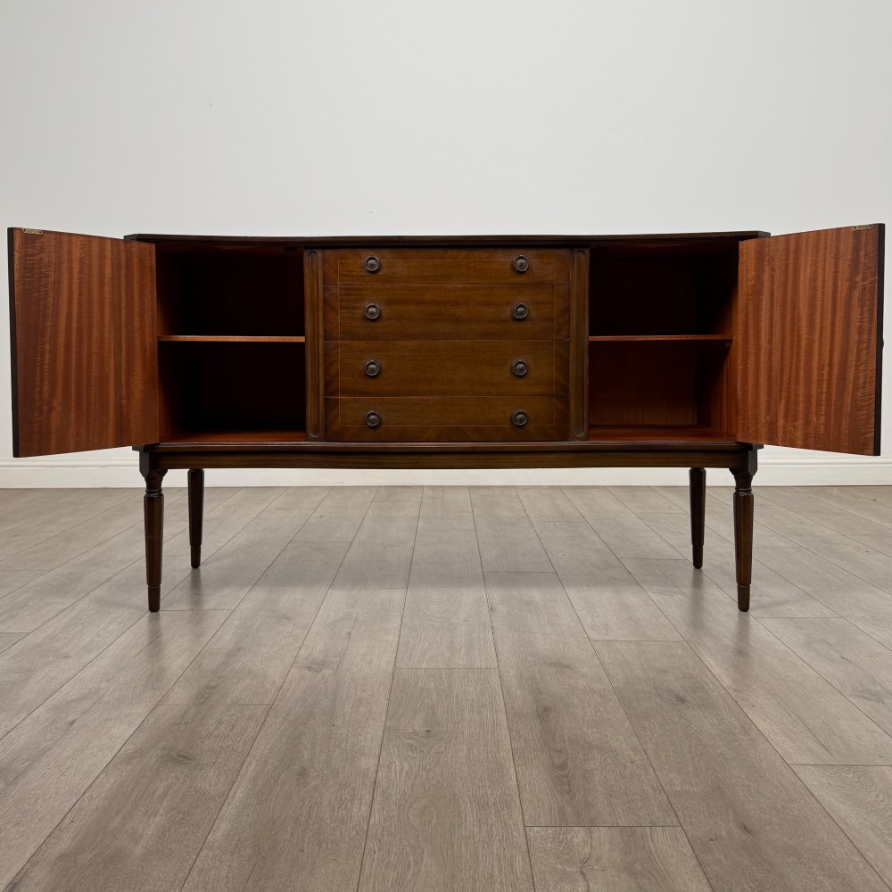 Antique 20th Century Good Quality Sideboard In Mahogany View II