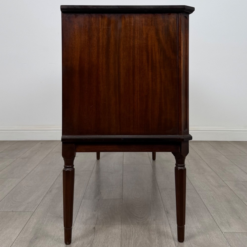 Antique 20th Century Good Quality Sideboard In Mahogany View VIII