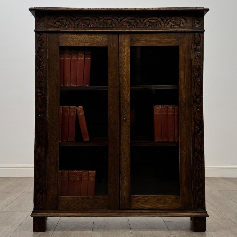 Antique 19th Century Fine Quality Carved Oak Display Cabinet