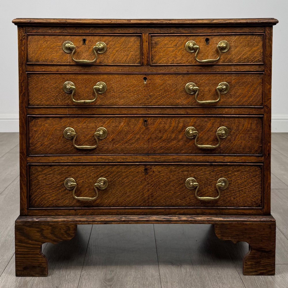 Antique 19th Century Small Chest Of Drawers In Oak