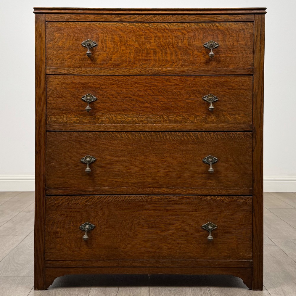 Antique 20th Century Chest Of Drawers In Oak