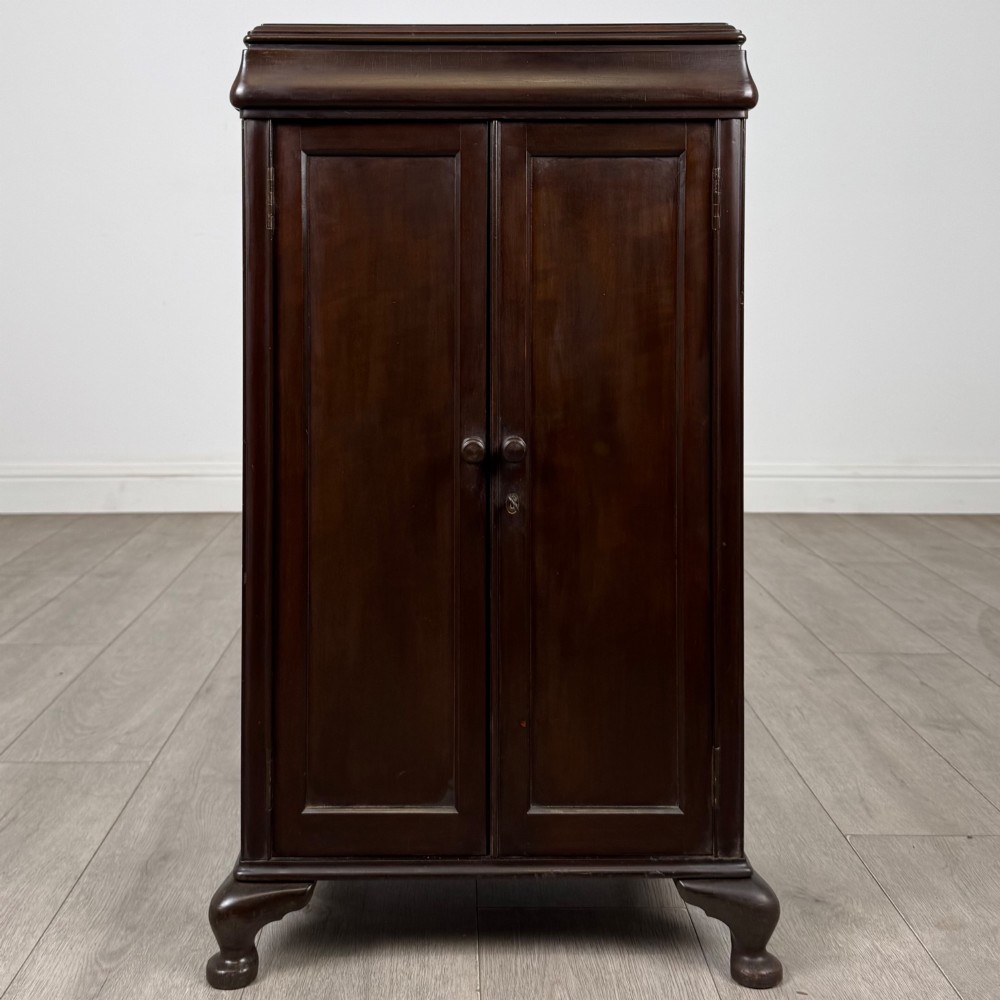Antique 20th Century Edwardian Cupboard In Mahogany