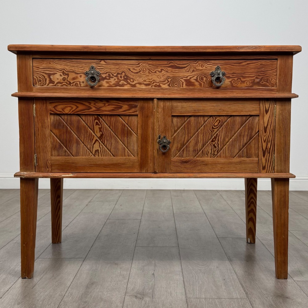 Antique 19th Century Victorian Cupboard In Pitch Pine