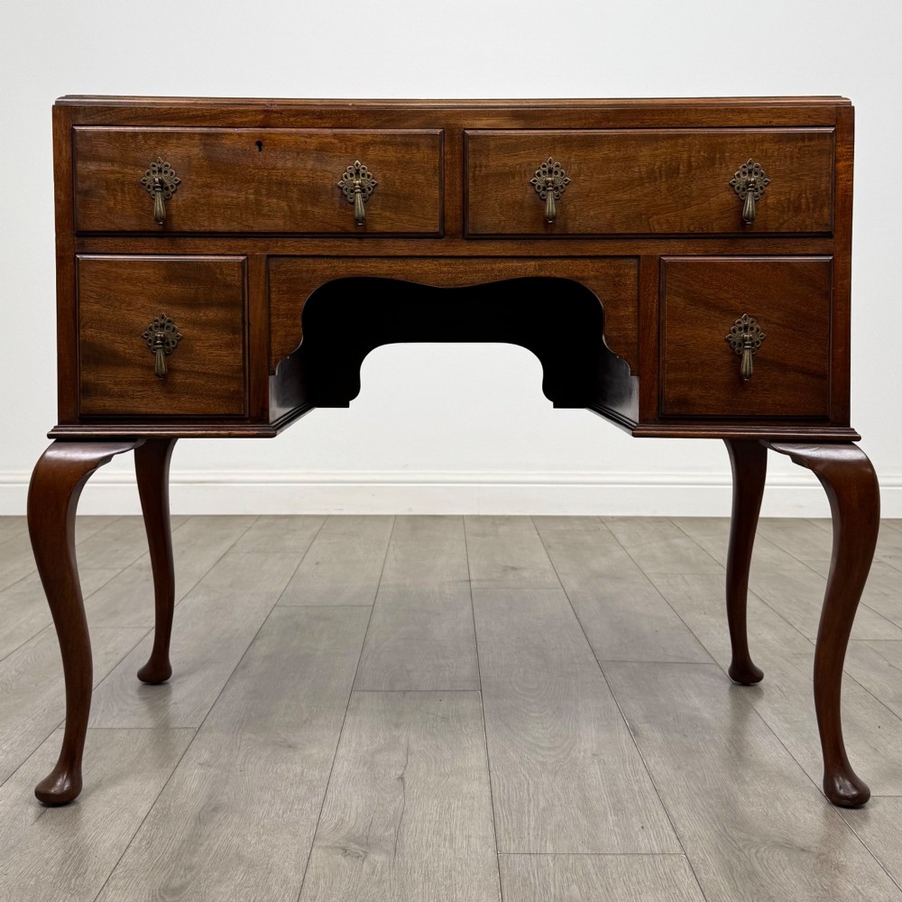 Antique 20th Century Edwardian Writing Table In Mahogany