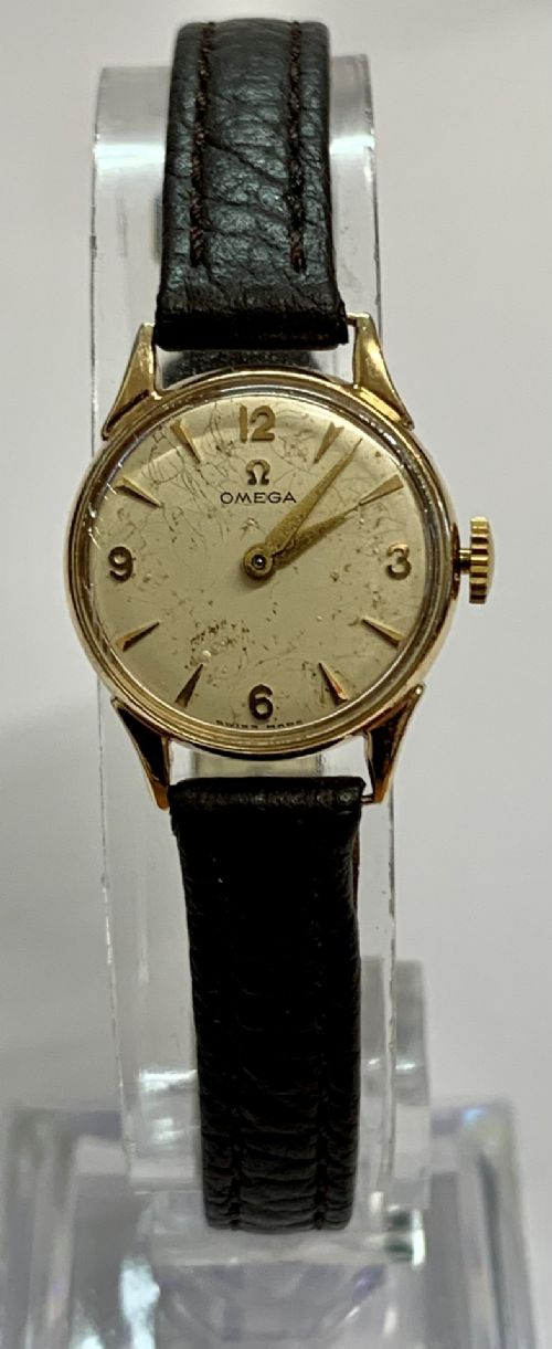 Ladies 9ct Gold Omega Wristwatch in a Dennison Case.
