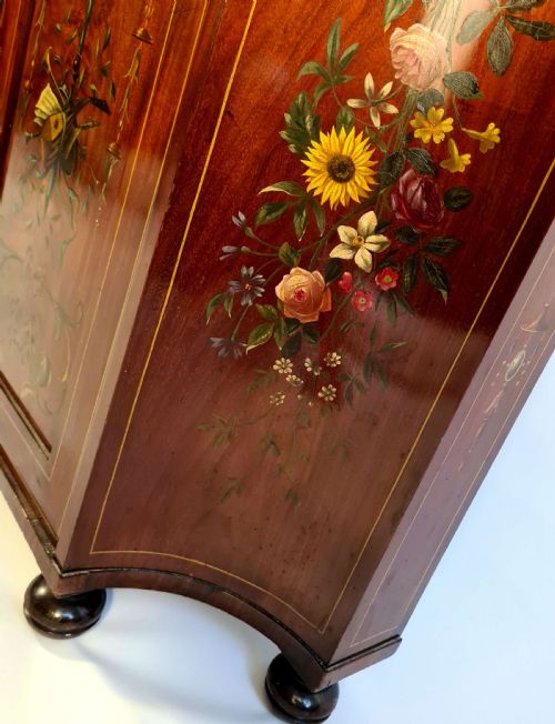SHERATON STYLE DECORATED SIDE CABINET - ADDITIONAL PHOTO 4