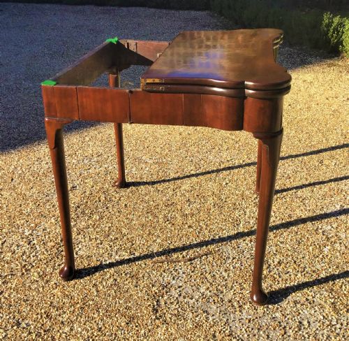 GEORGE II MAHOGANY CARD TABLE - ADDITIONAL PHOTO 1