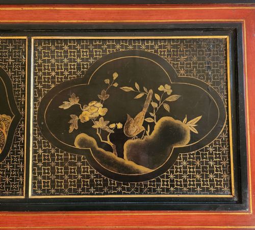 LACQUERED COFFEE TABLE - ADDITIONAL PHOTO 3