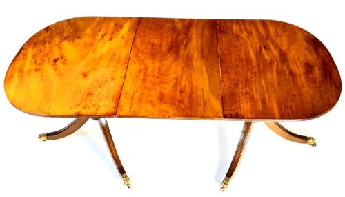 REGENCY STYLE MAHOGANY DINING TABLE - ADDITIONAL PHOTO 2