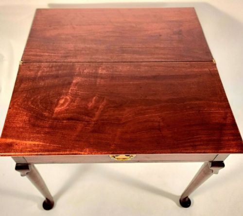 GEORGE II MAHOGANY TEA TABLE - ADDITIONAL PHOTO 3
