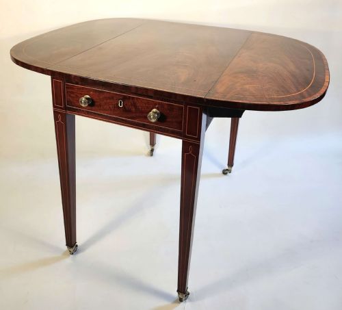 sheraton mahogany pembroke table - CATEGORY: ANTIQUE TABLES - DATED 19TH CENTURY