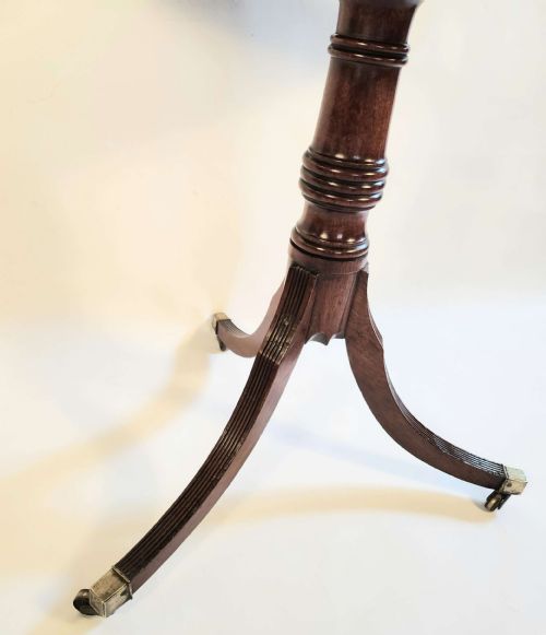 REGENCY MAHOGANY TRIPOD TABLE - ADDITIONAL PHOTO 1