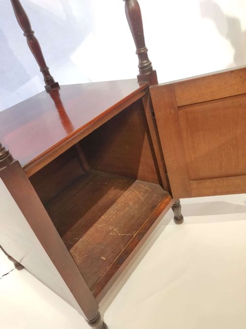 REGENCY FOUR TIER WHATNOT - ADDITIONAL PHOTO 1