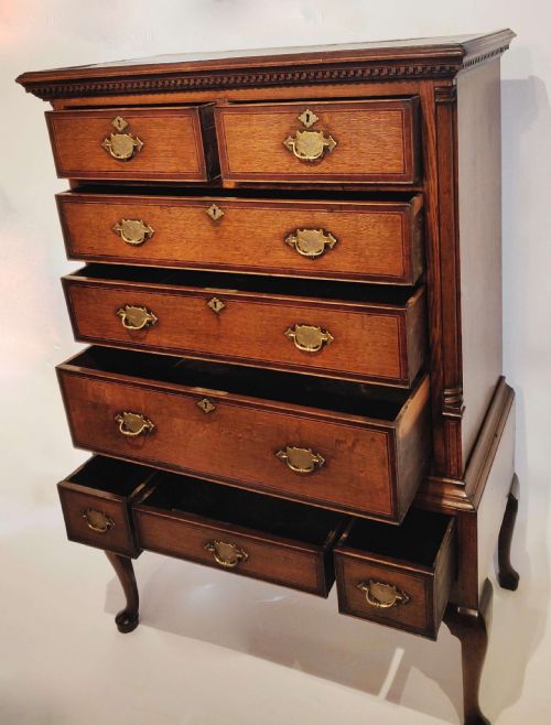 MID 18TH CENTURY OAK CHEST ON STAND - ADDITIONAL PHOTO 3