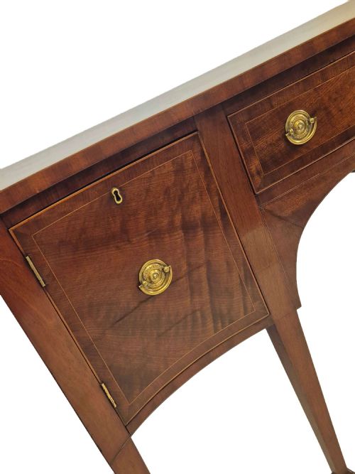 GEORGE III SERPENTINE FRONTED SIDEBOARD - ADDITIONAL PHOTO 3