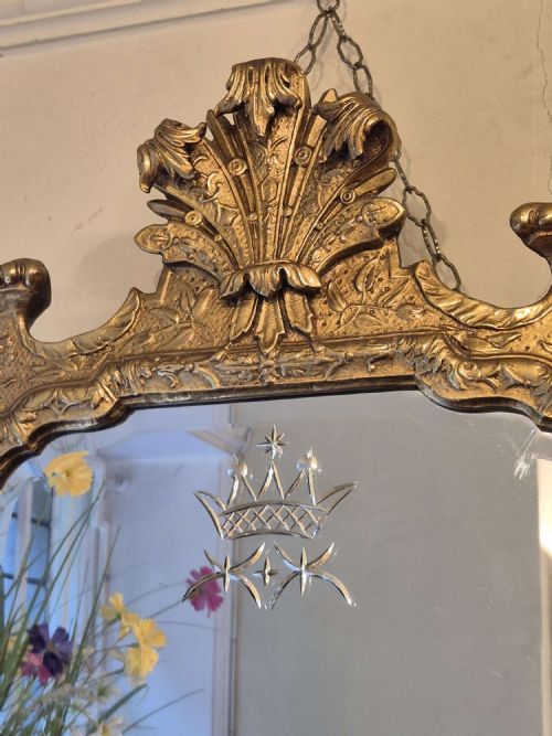 FINE GILT GESSO MIRROR - ADDITIONAL PHOTO 1
