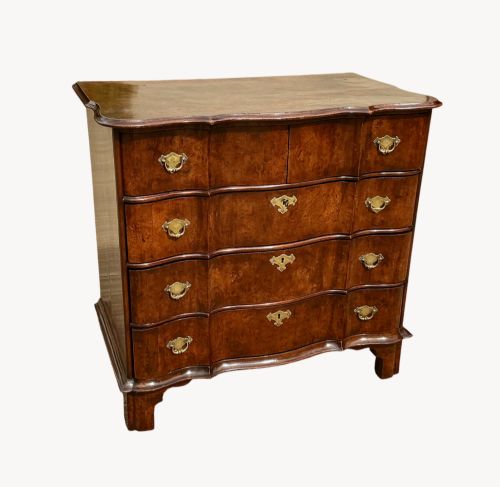 Mid 18th Century Dutch Burr Walnut Chest