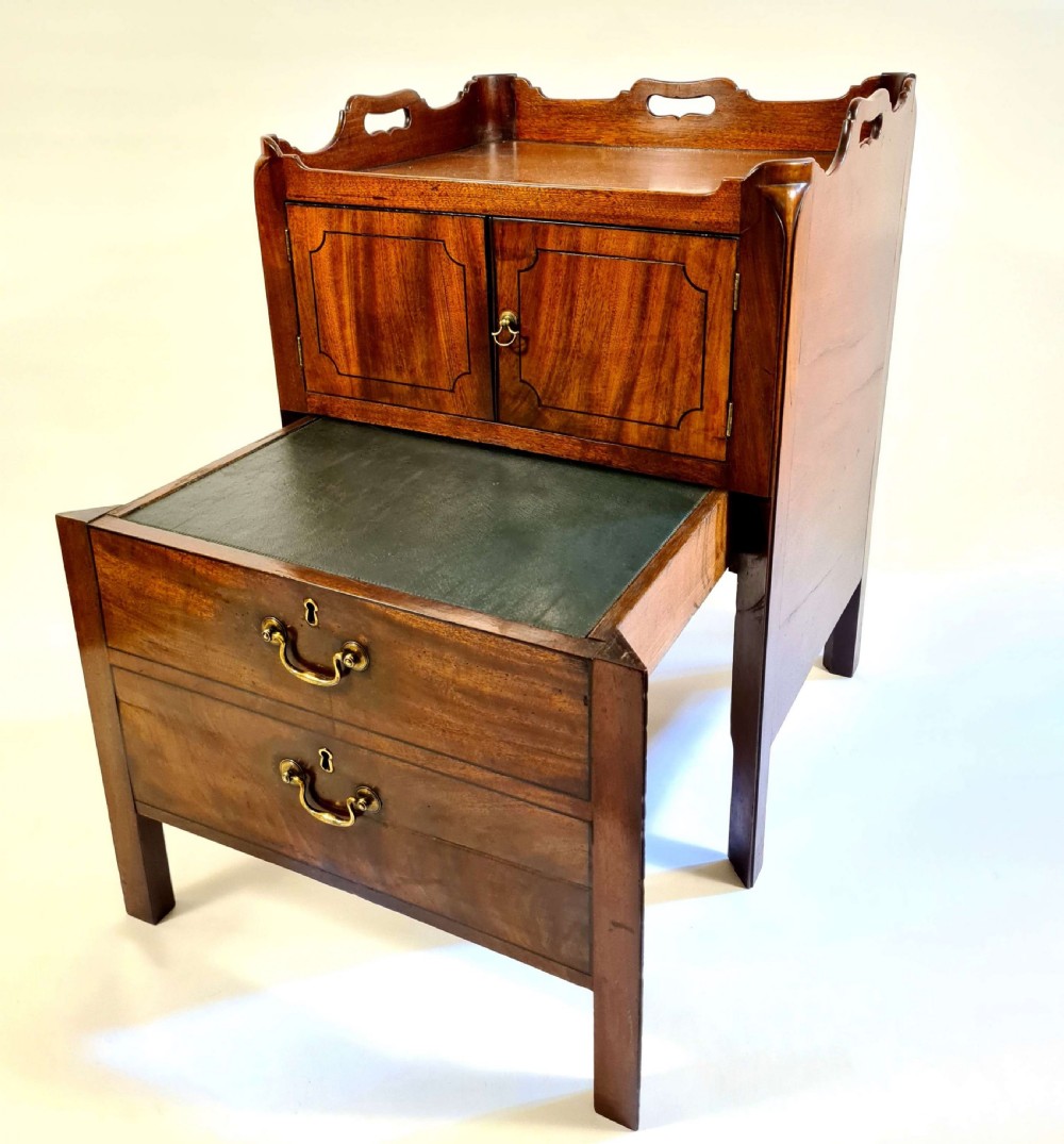18th Century Mahogany Tray Top Commode View II
