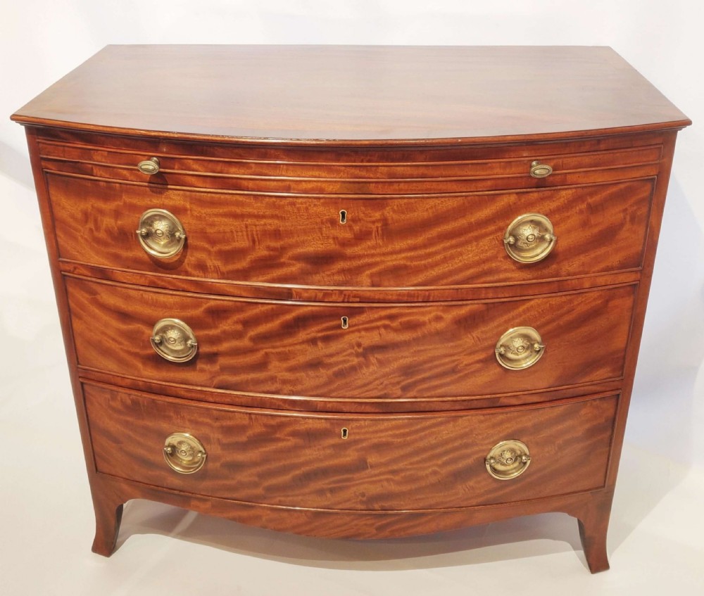18th Century Hepplewhite Mahogany & Cross Banded Bow Front Chest