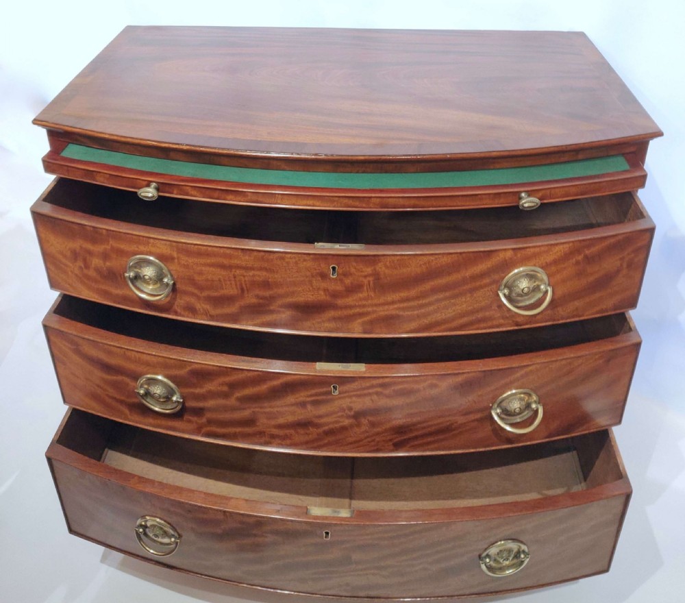 18th Century Hepplewhite Mahogany & Cross Banded Bow Front Chest View II