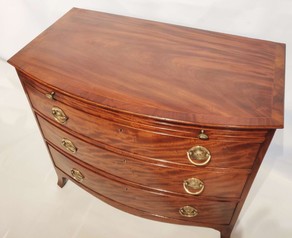 18th Century Hepplewhite Mahogany & Cross Banded Bow Front Chest View III